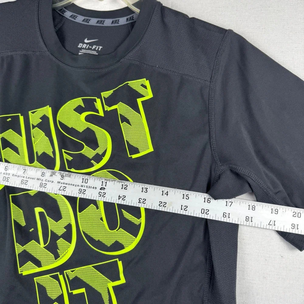 Nike Boys XL Dri-FIT Just Do It Graphic T-Shirt Grey Volt Green